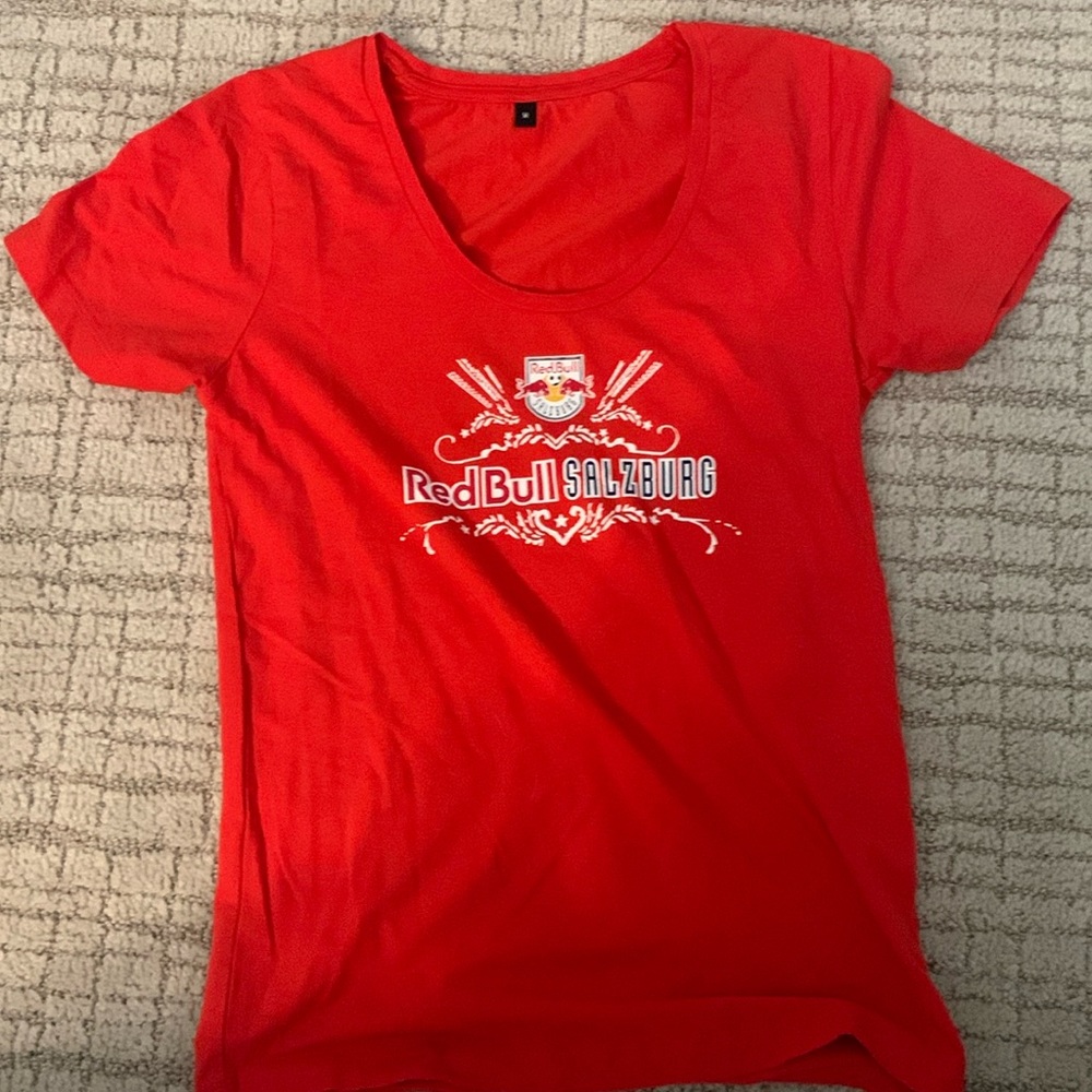 Red Bull Salisburg very soft size medium